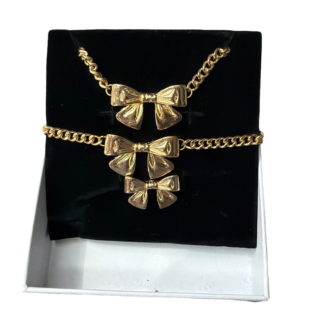 Gold Bow Pendant Necklace Set